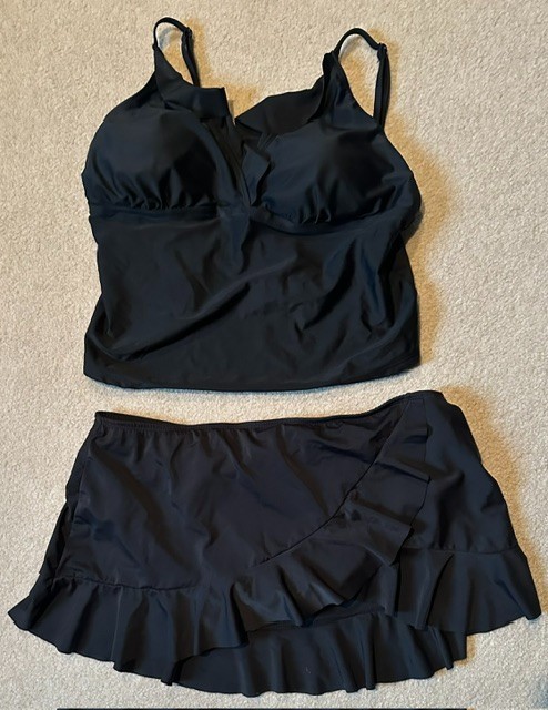 Woman’s Catalina 2-Piece Swim Suit Black Plus Size 2X/2XG(18W/20W) Nylon Spandex