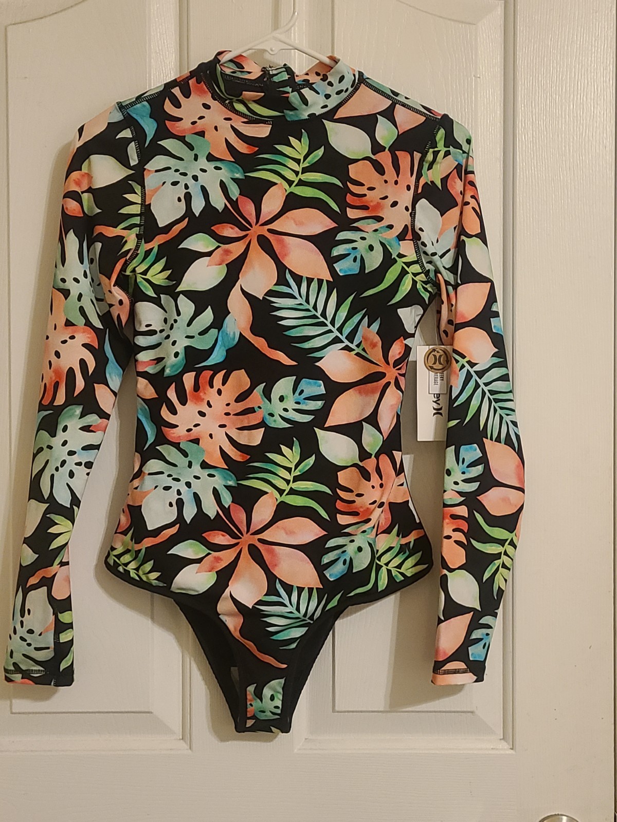NWT Hurley Women’s L Black Floral Tropix Retro Surf Bathing Suit Original $91