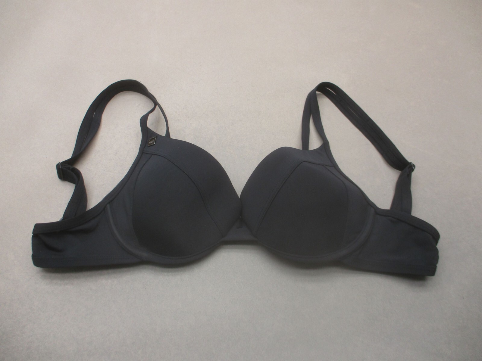 NWT LOLE Size S Womens Black Lined Underwire Wide Strap Back Close Bikini Top 1B