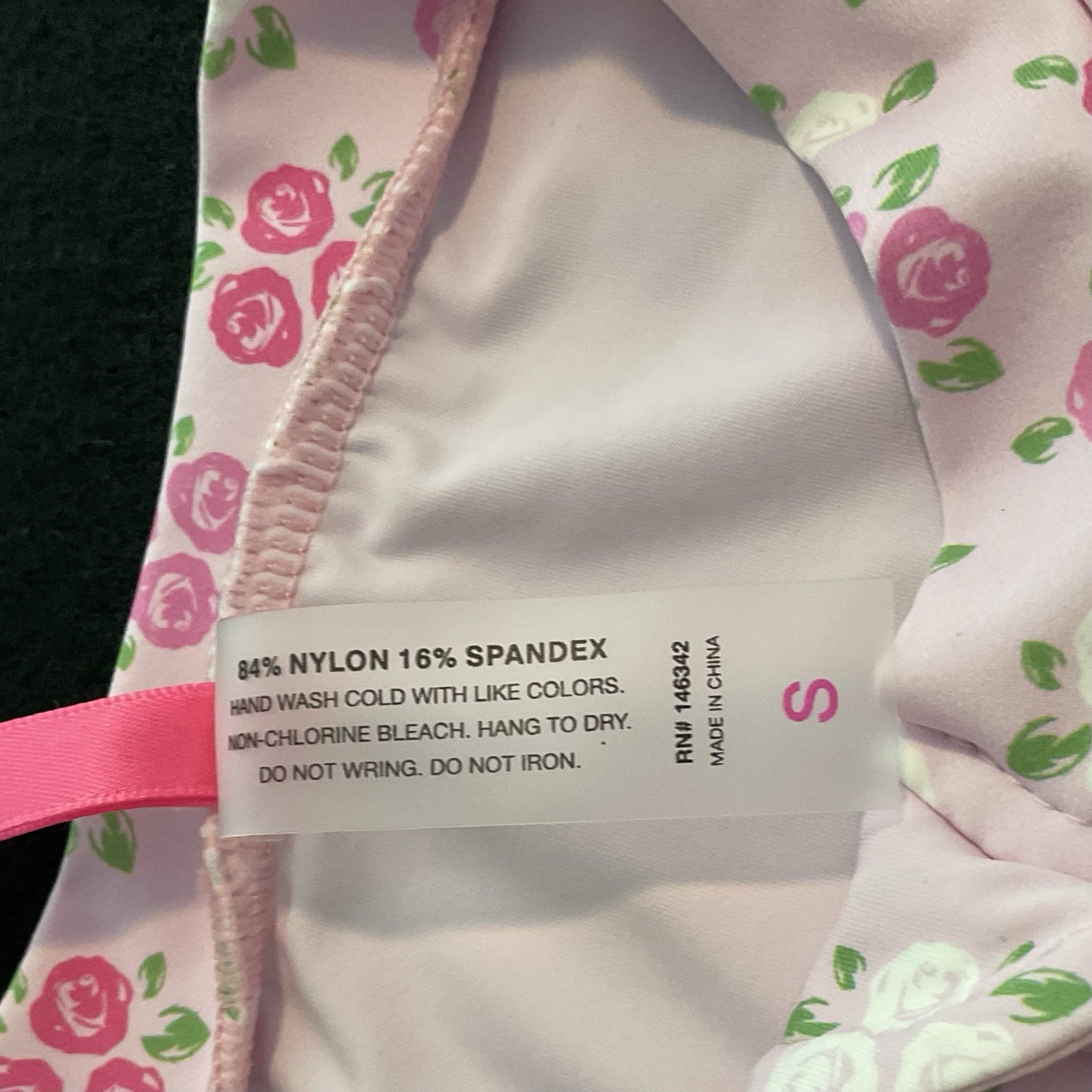 Betsey Johnson Pink Floral Long Sleeve 1/2 Zip Rash Guard Built In Bra Small