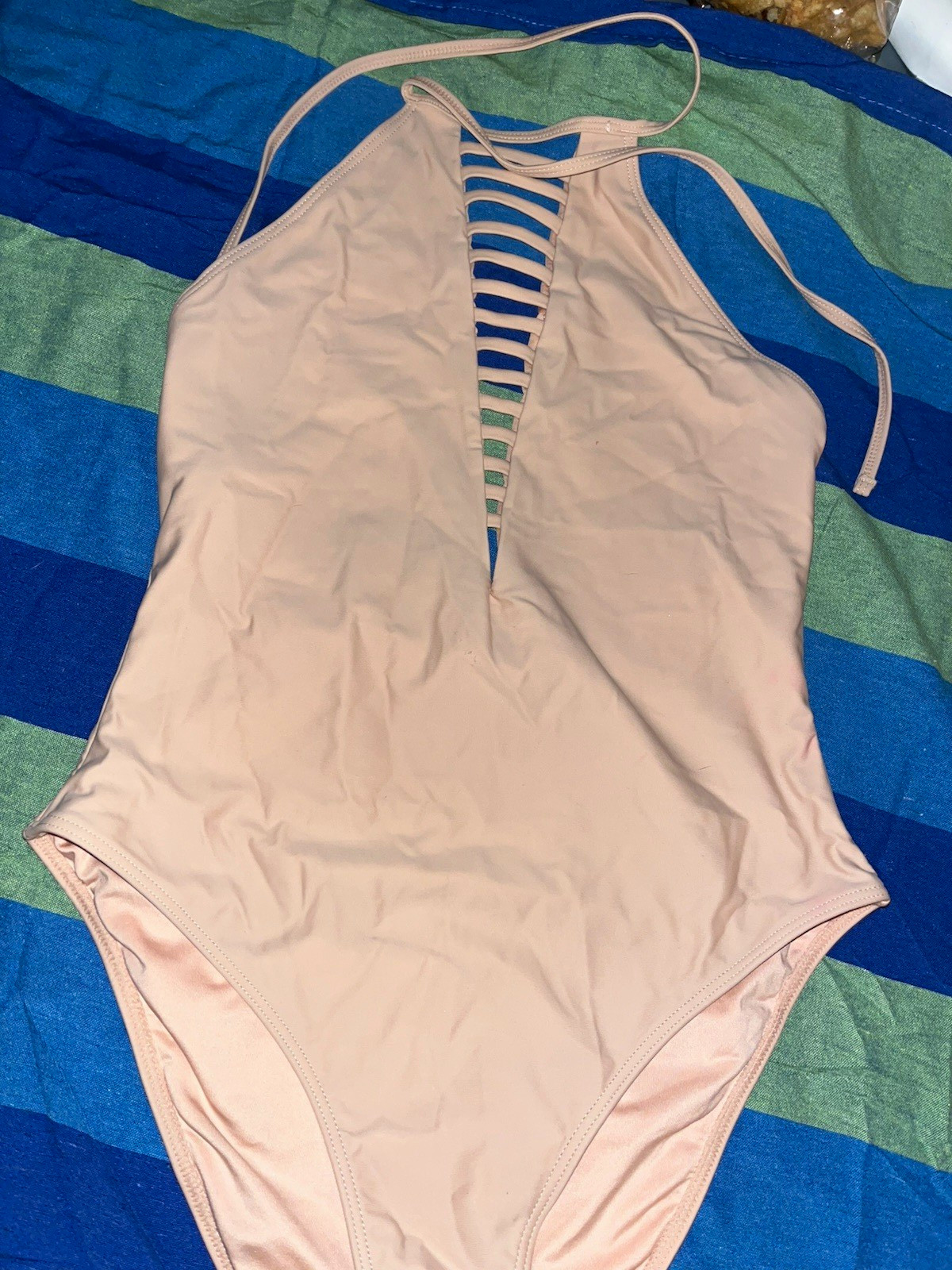 Forever 21 Women’s Solid Beige One-Piece Swimsuit L Cup B Adjustable Straps