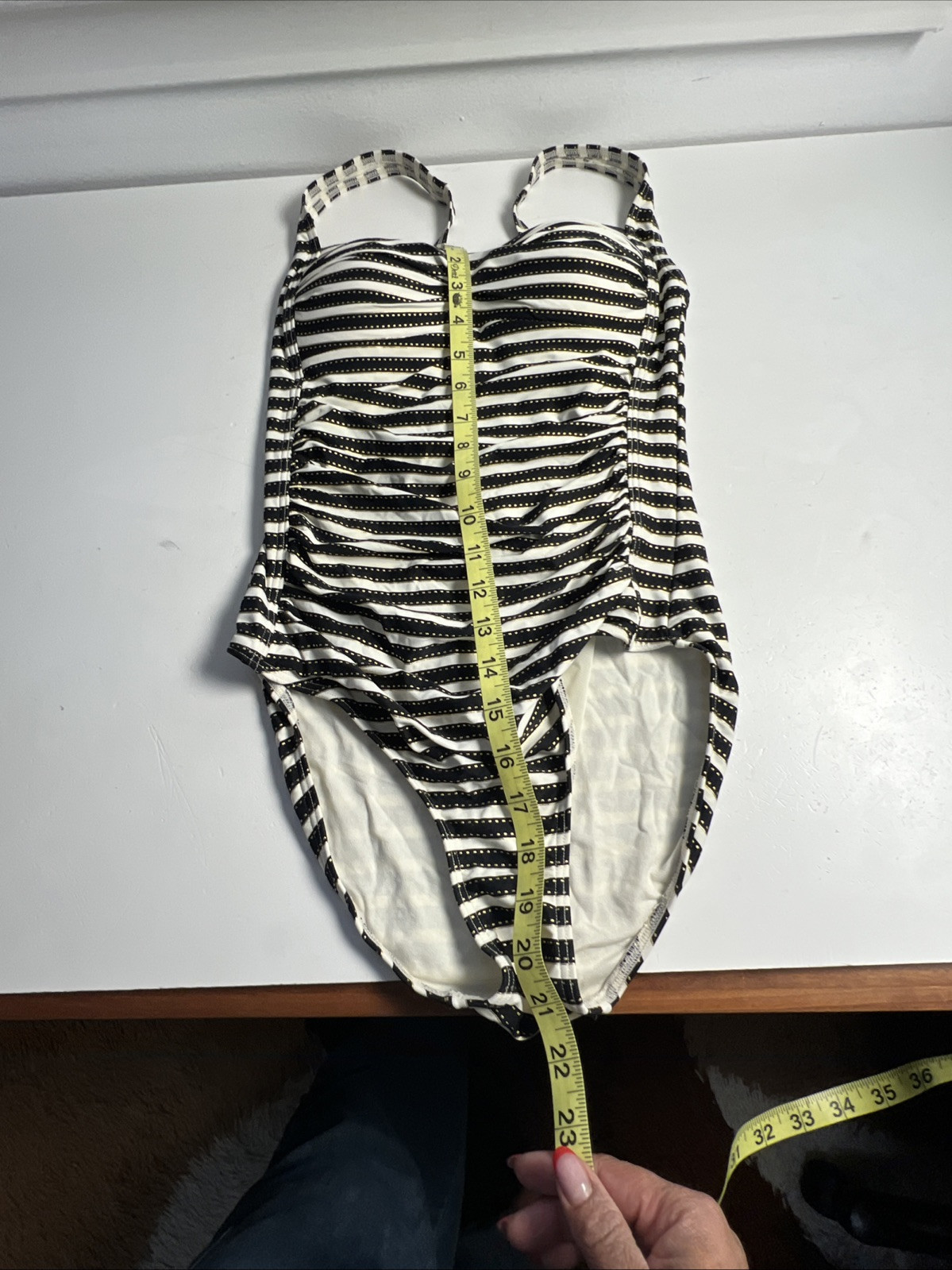 Nip Tuck Swimsuit 4 Black Ivory Gold Stripe One Piece Multi Fit Cup Ribbon