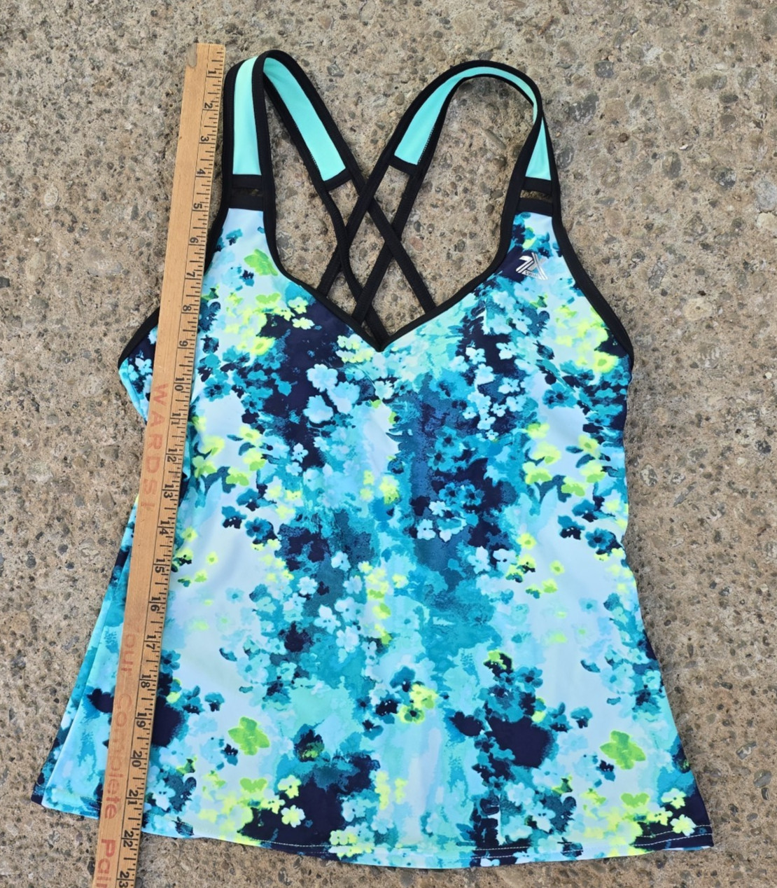 ZeroXposure tankini Top only Womens Small Blue Floral Racer Back Built in Bra